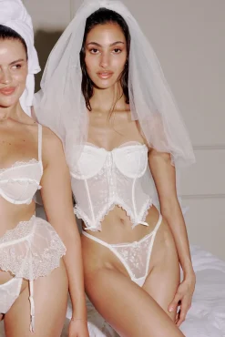 Kat The Label Sofia Corset Set White | Lingerie | Bustier Sets