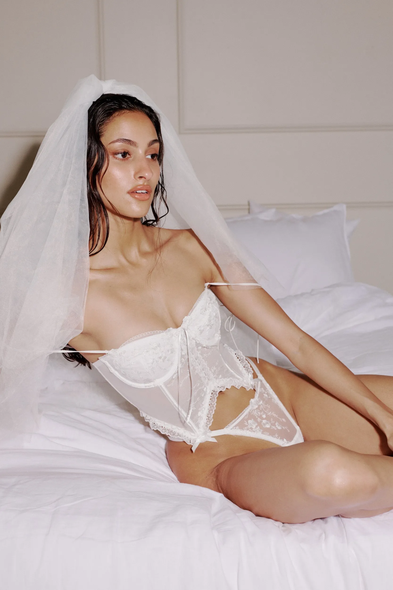 Kat The Label Sofia Corset Set White | Lingerie | Bustier Sets